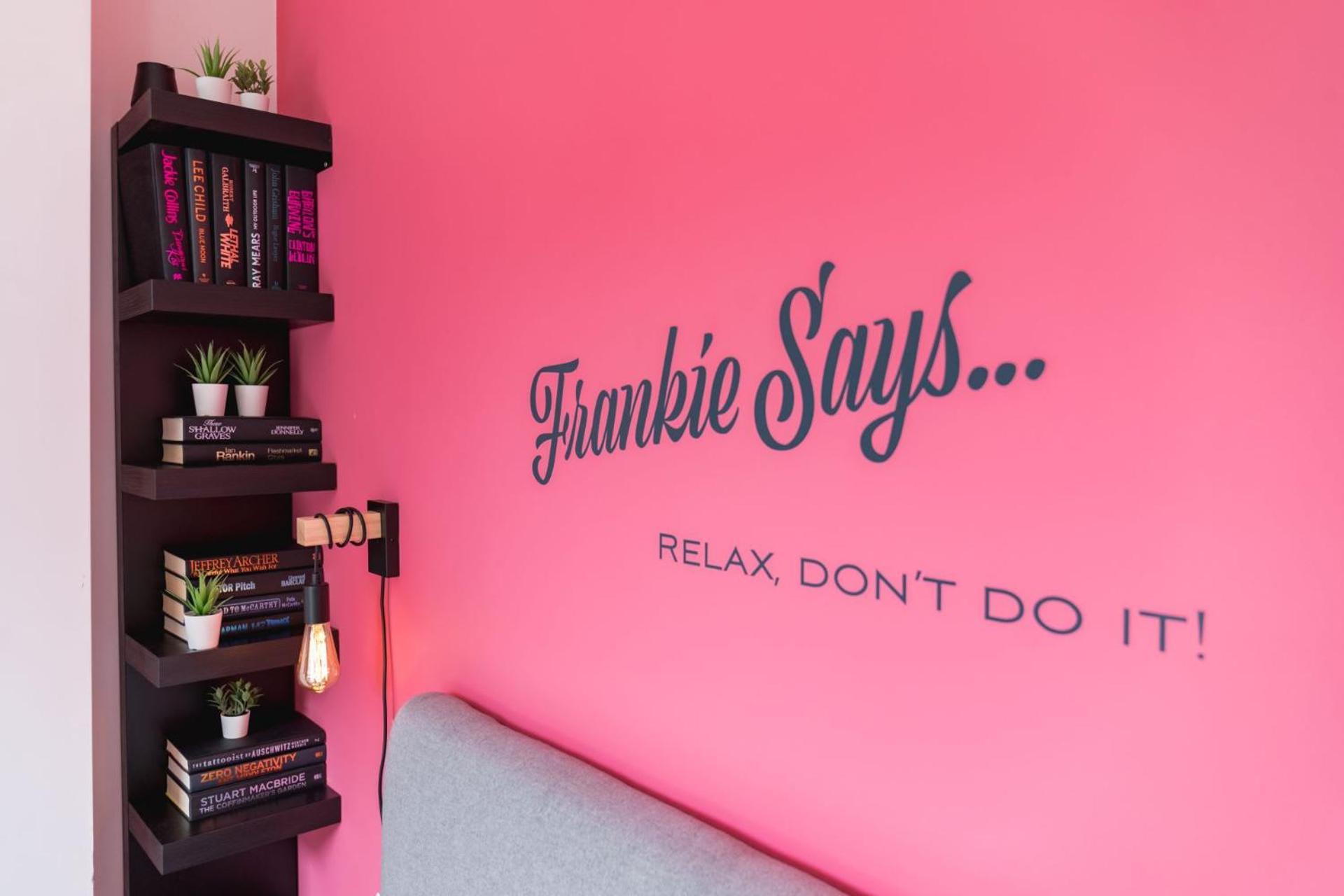 The Lipstick Palace - Fitzrovia - By Frankie Says London Eksteriør billede
